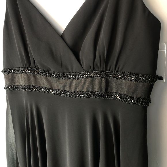 Summer dress Donna Morgan Womens Dress Size 8 Black Midi Slip V Neck Zip Back - Picture 9 of 13